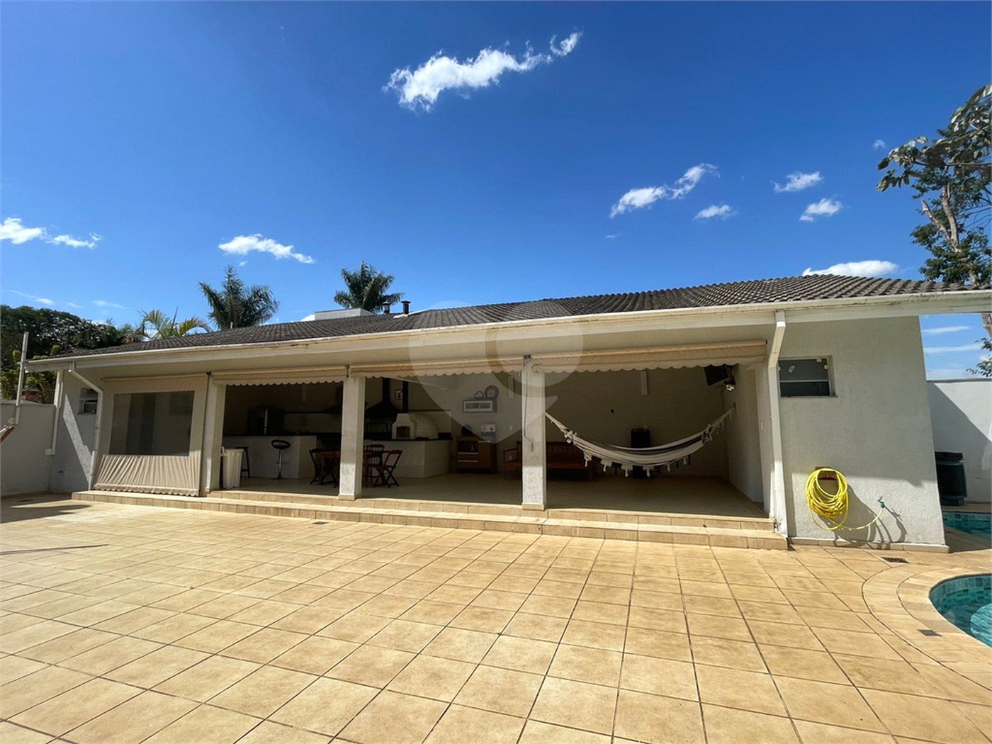 Casa à venda com 4 suítes no condomínio Aruã Lagos, Mogi das Cruzes - SP