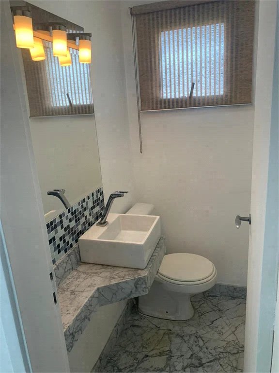 Apartamento à venda com 3 quartos, sendo 1 suíte, em Vila Andrade, São Paulo, SP