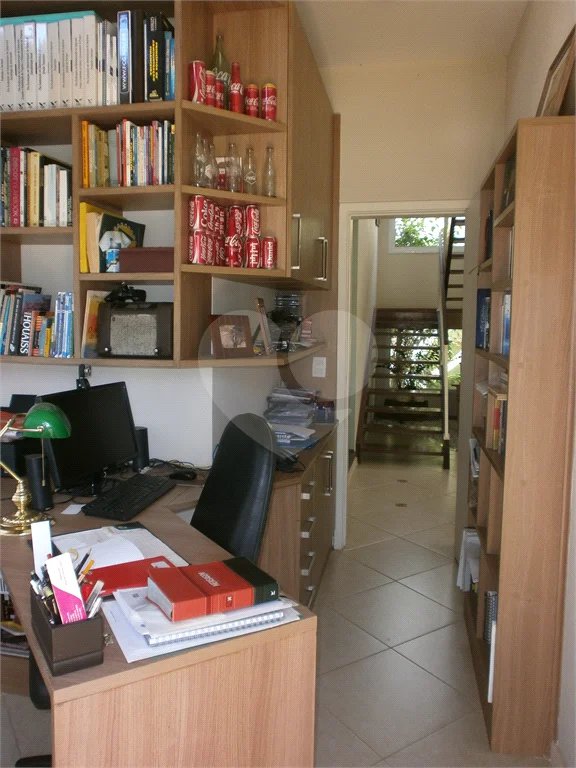 Casa à venda com 3 suítes em Bosque, Vinhedo, SP