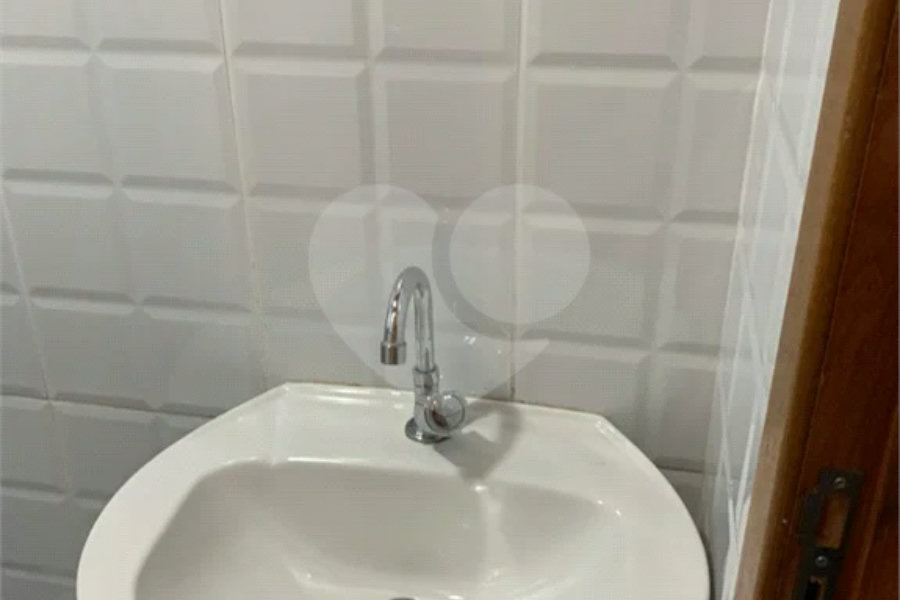 Sobrado à venda com 2 quartos em Tremembé, São Paulo, SP