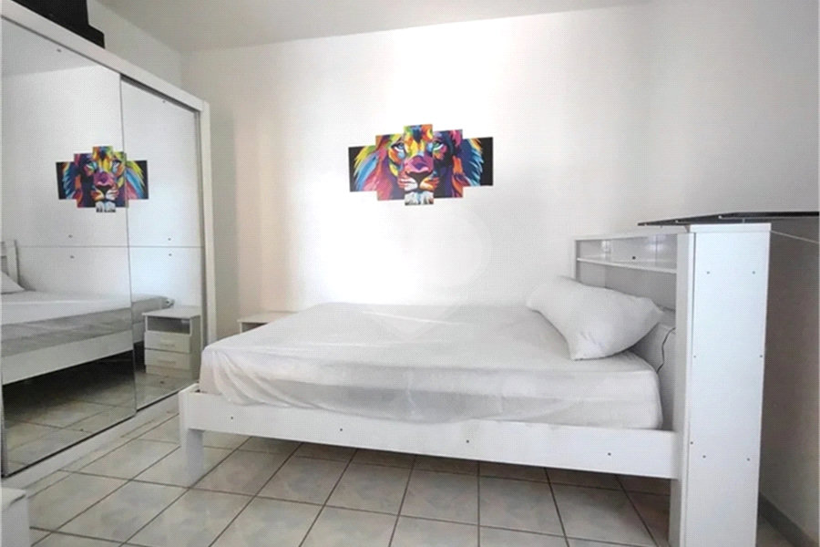 Casa Térrea à venda com 2 quartos em Vila Nivi, São Paulo, SP