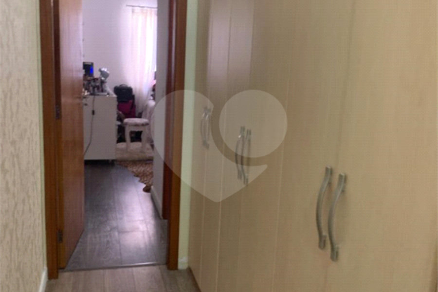 Sobrado à venda com 3 suítes em Parada Inglesa, São Paulo, SP
