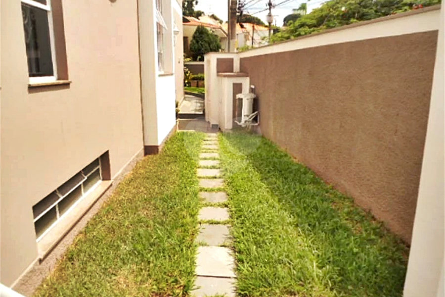Sobrado à venda com 4 suítes em Jardim França, São Paulo, SP