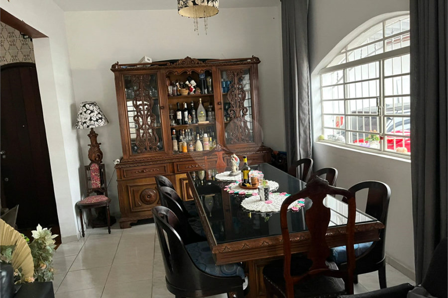 Sobrado à venda com 4 quartos, sendo 1 suíte, em Tucuruvi, São Paulo, SP