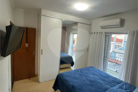 Sobrado à venda com 3 quartos, sendo 1 suíte, em Parque Vitória, São Paulo, SP