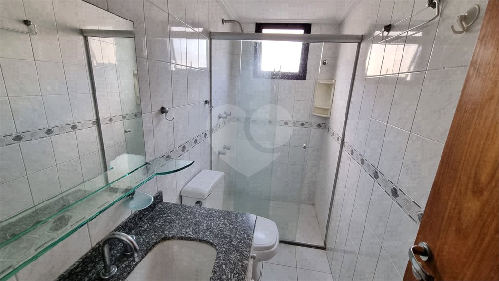 Apartamento à venda ou para alugar com 3 quartos, sendo 1 suíte,  em Vila Pompéia, São Paulo, SP