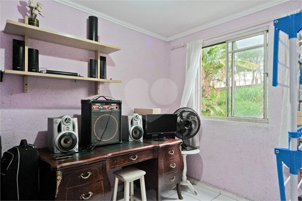 Apartamento à venda com 2 quartos em Horto, São Paulo, SP