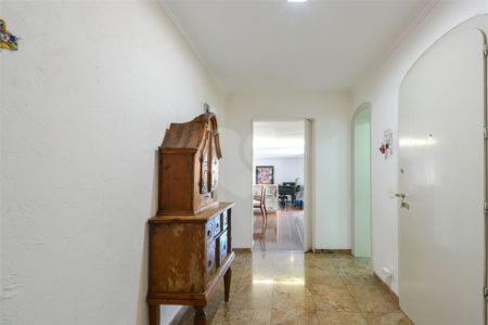 Apartamento à venda com 4 quartos, sendo 3 suítes,  em Jardim Paulista, São Paulo, SP