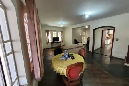Casa à venda com 3 quartos, sendo 1 suíte,  em Parque da Lapa, São Paulo, SP