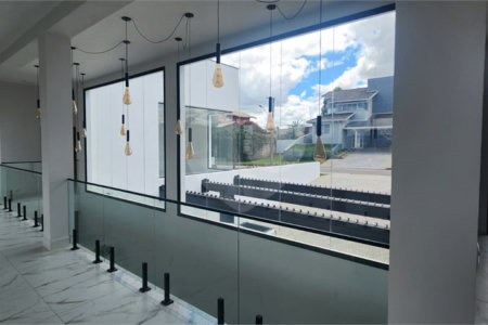 Casa à venda ou para alugar com 4 suítes no condomínio Residencial Delle Stelle, Louveira - SP