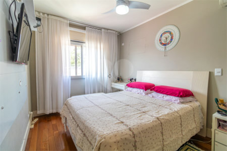 Apartamento à venda com 4 quartos, sendo 1 suíte, em Jardim Marajoara, São Paulo, SP