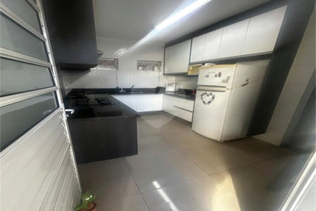 Casa à venda com 2 quartos, sendo 1 suíte, em Jardim Wanel Ville V, Sorocaba, SP