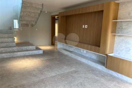 Cobertura à venda com 3 suítes em Vila Nova Conceição, São Paulo, SP