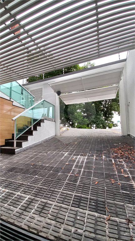 Sobrado à venda com 3 suítes em Vila Nova Mazzei, São Paulo, SP