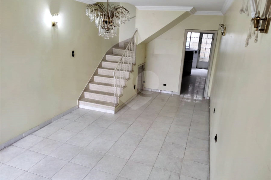 Sobrado à venda com 2 quartos em Santana, São Paulo, SP