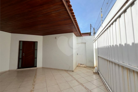 Casa à venda com 3 quartos em Jardim Alvorada, Itapetininga, SP
