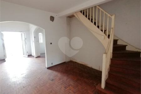 Sobrado à venda com 3 quartos em Vila Mariana, São Paulo, SP