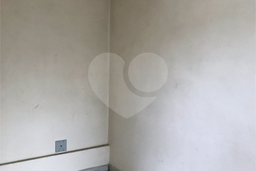 Casa Térrea à venda com 3 quartos, sendo 2 suítes, em Horto Florestal, São Paulo, SP