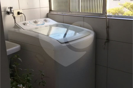 Apartamento à venda com 2 quartos em Vila Uberabinha, São Paulo, SP