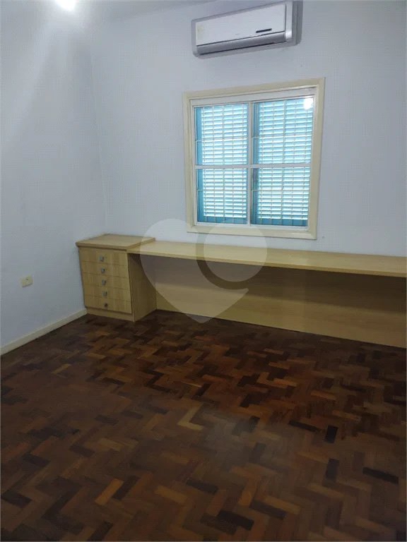 Casa para alugar com 2 quartos no Centro, Vinhedo, SP