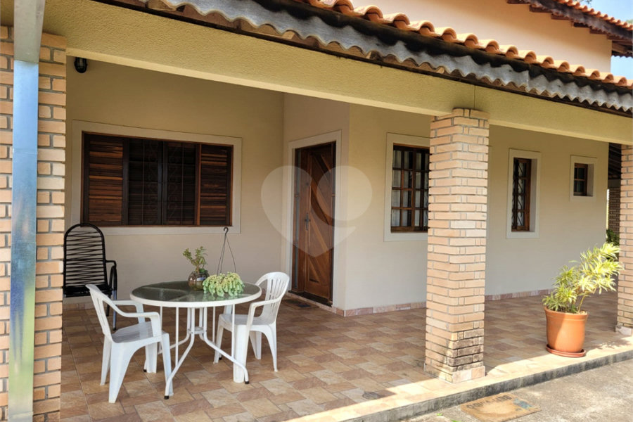 Casa Térrea à venda com 3 quartos, sendo 1 suíte, em Casablanca, Vargem Grande Paulista, SP