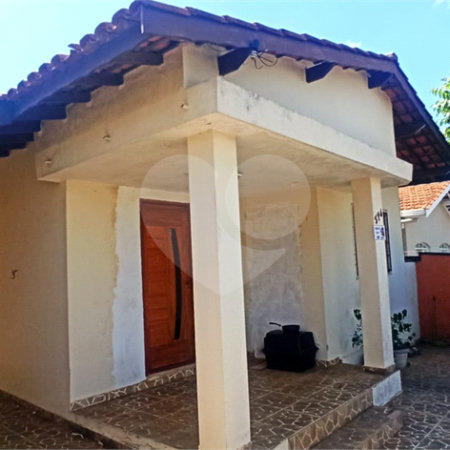 Casa à venda com 2 quartos, sendo 1 suíte,  no Centro, Vinhedo, SP