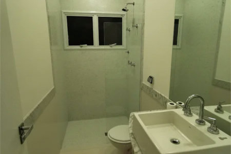 Casa à venda ou para alugar com 4 suítes em Parque dos Príncipes, São Paulo, SP