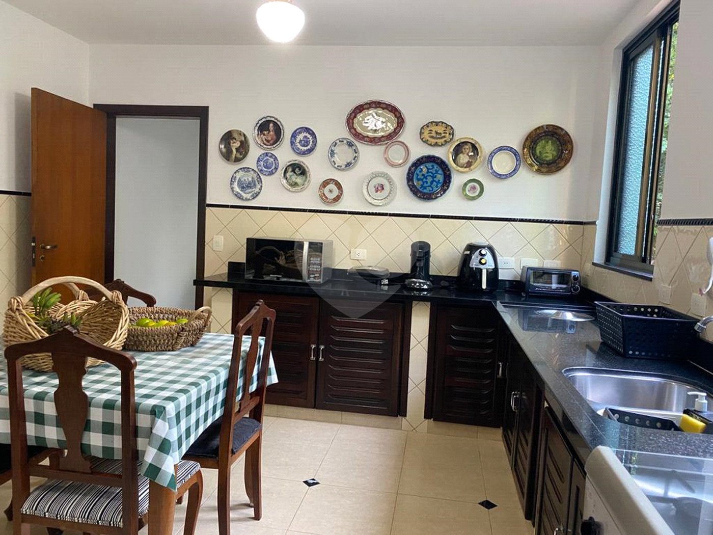 Casa à venda com 2 suítes no condomínio Residencial Cantareira, Mairiporã - SP