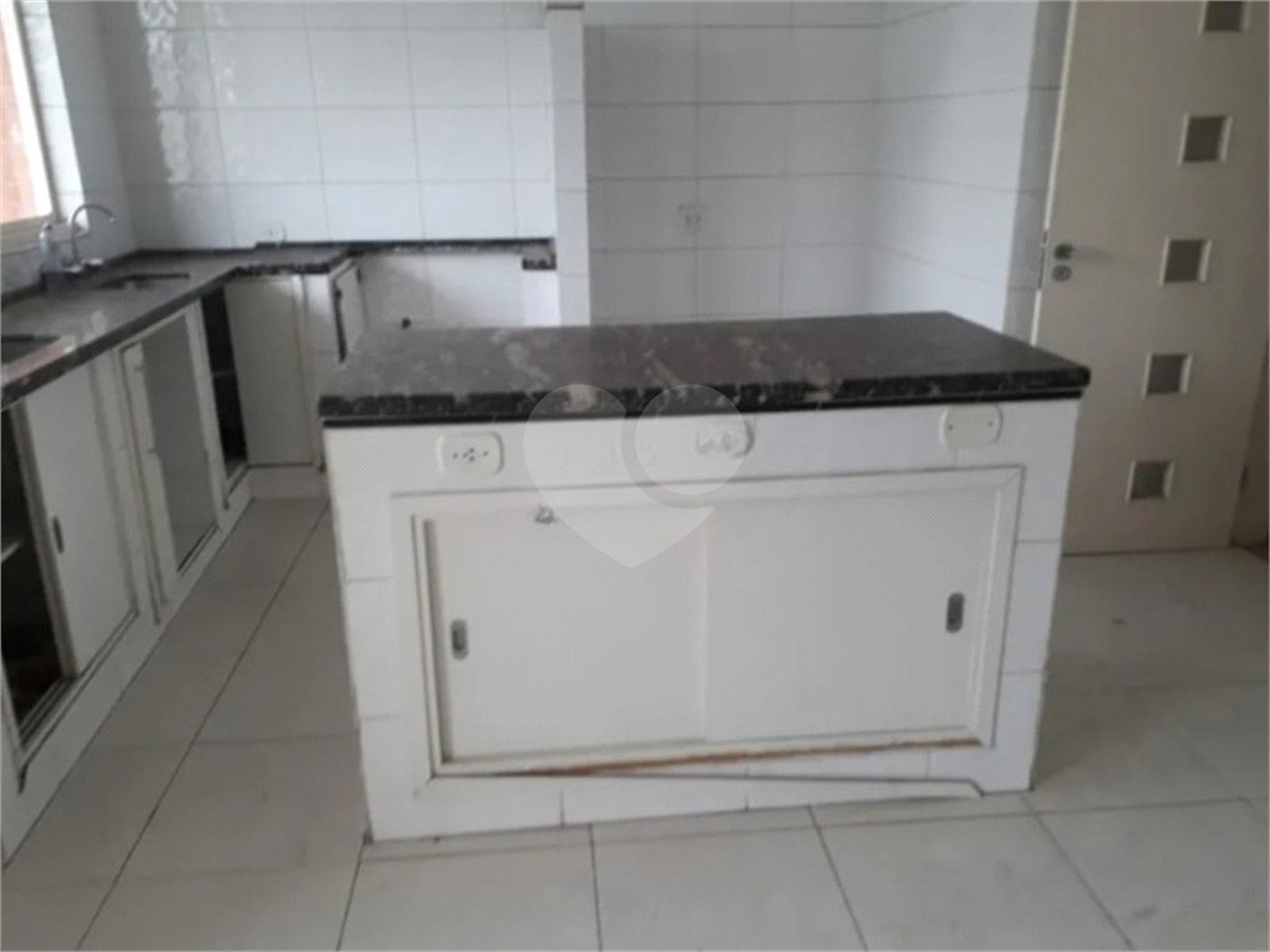Sobrado à venda com 4 suítes em Jardim do Colégio (zona Norte), São Paulo, SP