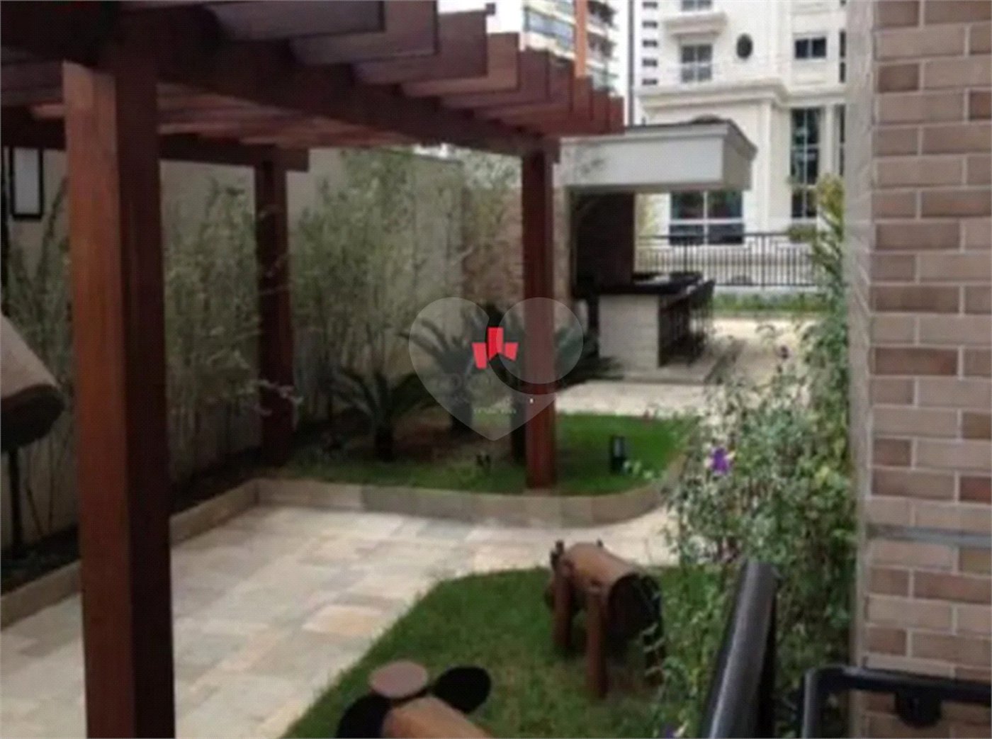 Apartamento à venda com 4 suítes em Jardim Anália Franco, São Paulo, SP