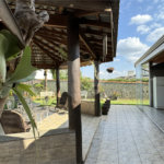 Casa à venda com 4 quartos, sendo 3 suítes, no condomínio Terras de Mont Serrat, Salto - SP