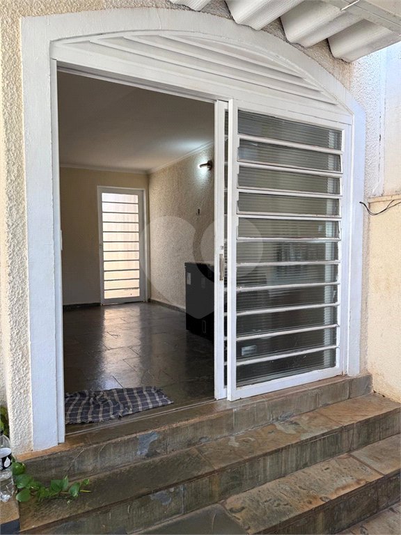 Casa à venda com 5 quartos, sendo 1 suíte, em Independência, Ribeirão Preto, SP