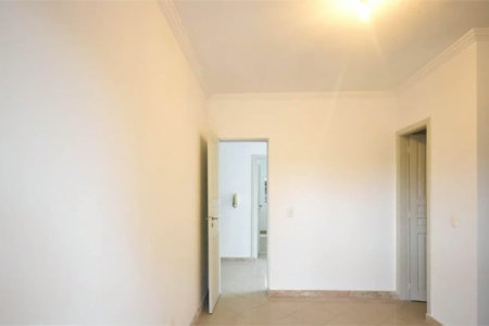 Casa à venda com 4 quartos, sendo 3 suítes,  em Super Quadra Morumbi, São Paulo, SP