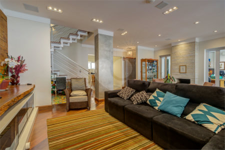 Casa à venda com 3 suítes no condomínio Villa Splendore, São Paulo - SP