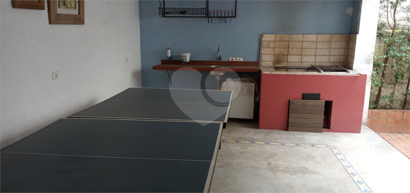Casa com 315 m² tendo 4 dorm no Jardim da Glória.