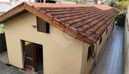 Ampla e sofisticada casa na Vila Mascote, com 400 m²