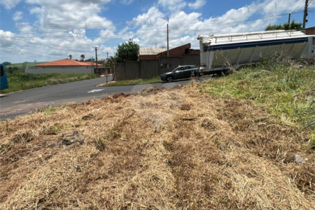 Terreno à Venda no Residencial Bosque dos Tamanduás – Descalvado/SP