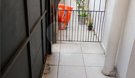 Casa à venda com 2 quartos, sendo 1 suíte,  em Vila Maria, São Paulo, SP
