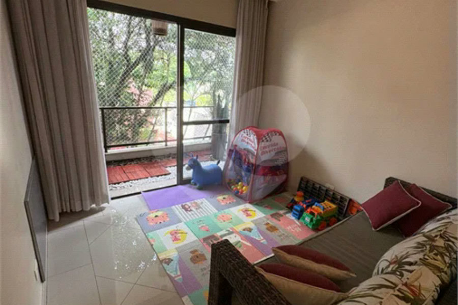 Apartamento à venda com 3 quartos, sendo 1 suíte, em Santana, São Paulo, SP