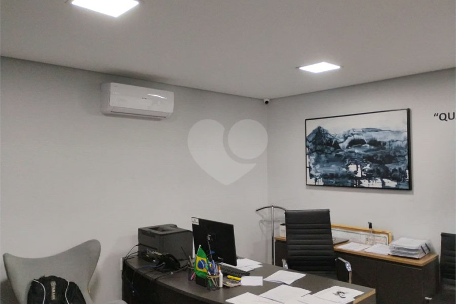 Excelente sobrado/prédio comercial próximo ao Aeroporto de Congonhas!