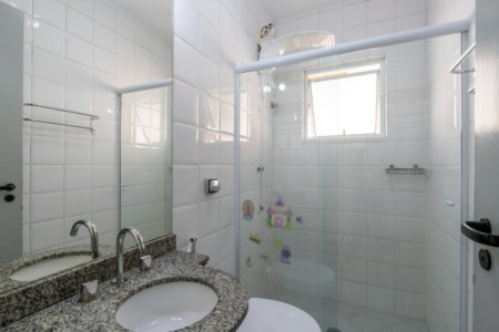Sobrado à venda com 3 quartos, sendo 1 suíte, em Vila Morse, São Paulo, SP