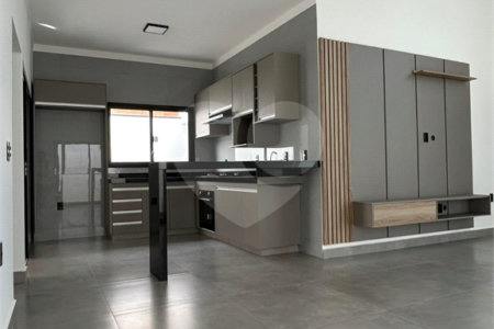 Casa térrea 3 quartos 1 suíte no residencial Terra dos Buritis