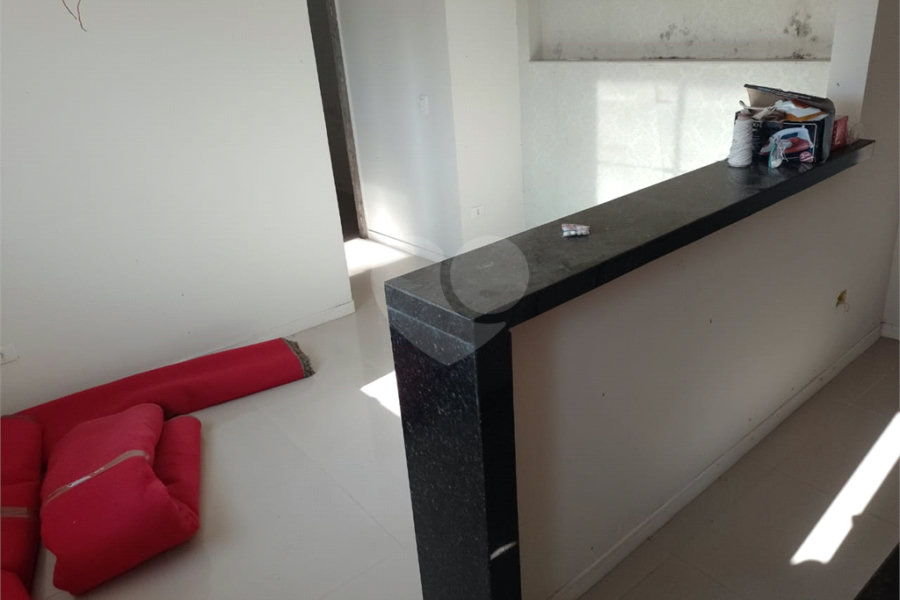 Casa Térrea Assobradada com Varanda Gigante no Jardim Líbano