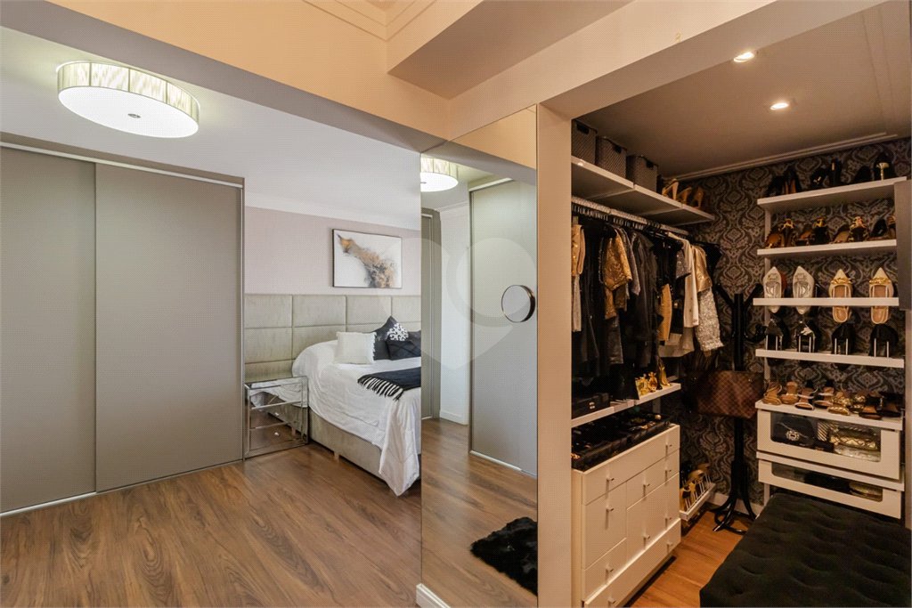 APARTAMENTO IPIRANGA COM 4 SUÍTES E 3 VAGAS - REFORMADO!