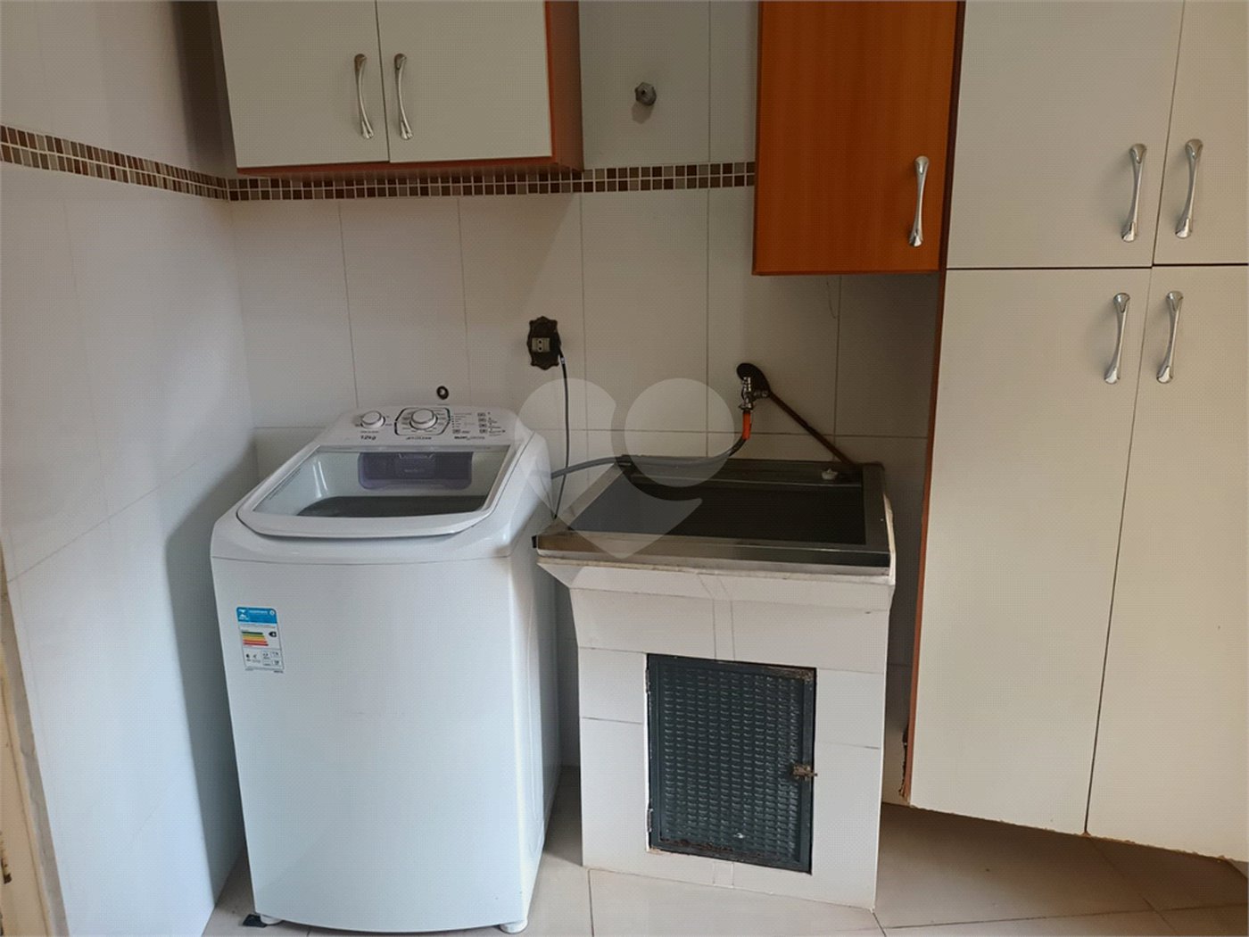 Linda casa em ótima localização!!