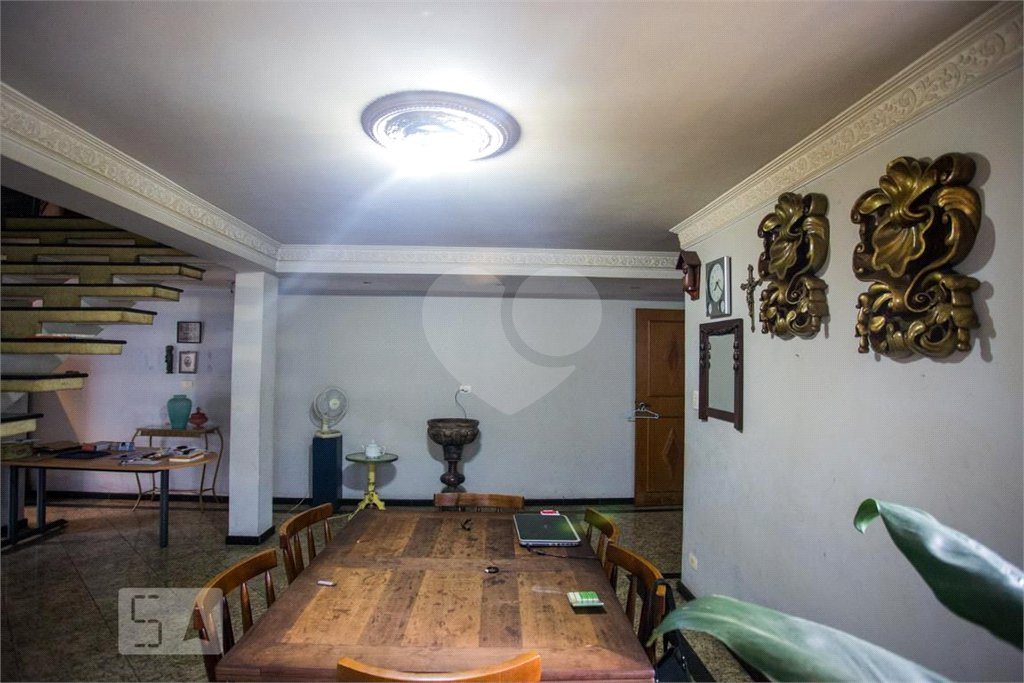 Casa à venda com 7 quartos, sendo 4 suítes, em Vila Monumento, São Paulo, SP