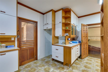 Casa Térrea à venda com 3 quartos, sendo 1 suíte, em Chácara Monte Alegre, São Paulo, SP
