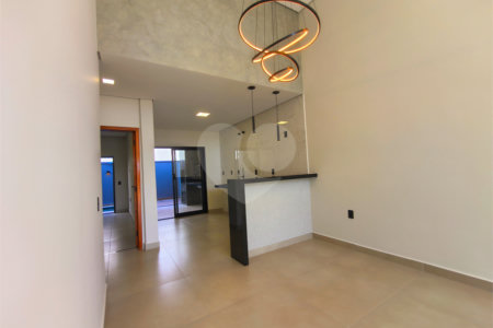 Casa à venda com 3 quartos, sendo 1 suíte, no condomínio Horto Florestal Villagio, Sorocaba - SP