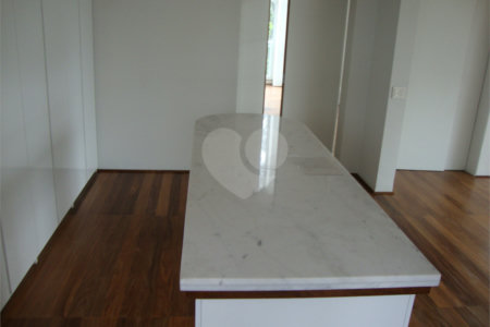 Apartamento à venda com 4 suítes em Jardim Fonte do Morumbi, São Paulo, SP