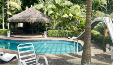 Casa à venda com 23 quartos, sendo 8 suítes,  em Taiaçupeba, Mogi das Cruzes, SP